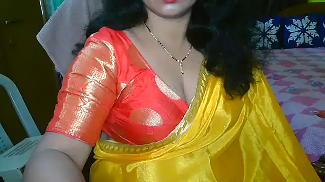 Snapshot of Anushka_21 chatting on February 27, 2:53 am Anushka 21 online show from February 27, 2:53 am