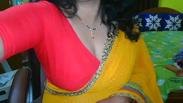 Snapshot of Anushka_21 chatting on March 10, 2:06 am Anushka 21 online show from March 10, 2:06 am