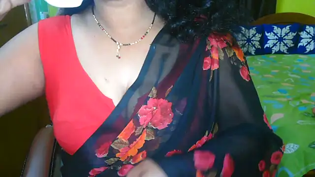 Snapshot of Anushka_21 chatting on March 19, 11:57 pm Anushka 21 online show from March 19, 11:57 pm