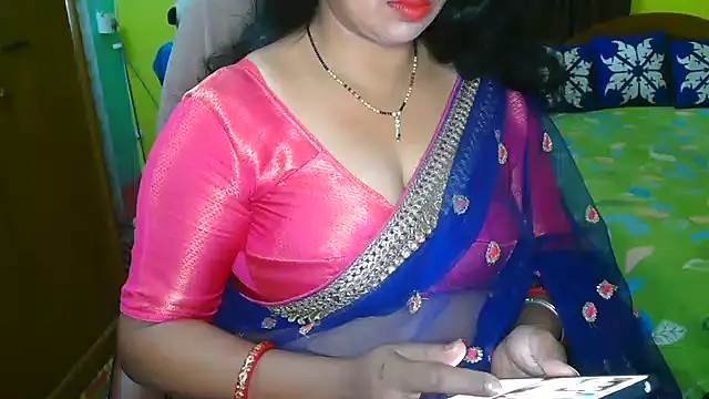 Snapshot of Anushka_21 chatting on March 22, 6:25 pm Anushka 21 online show from March 22, 6:25 pm