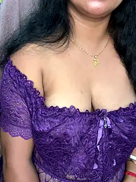 Anushka 21 online show from November 4, 8:08 pm