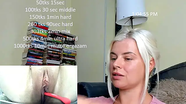 Snapshot of queenofthenighttt chatting on July 28, 11:05 am queenofthenighttt online show from July 28, 11:05 am