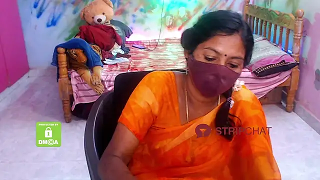 Snapshot of Novapol chatting on December 13, 8:37 pm Novapol online show from December 13, 8:37 pm