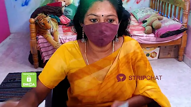 Snapshot of Novapol chatting on December 23, 5:54 pm Novapol online show from December 23, 5:54 pm