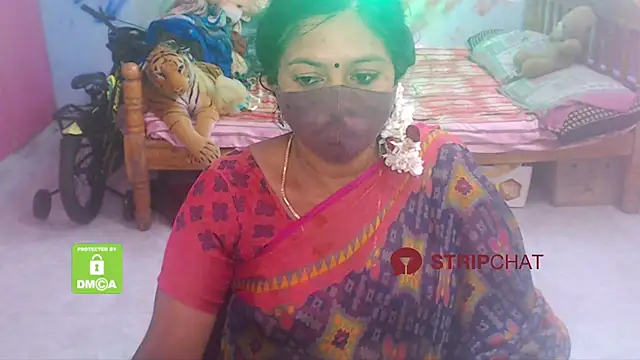 Snapshot of Novapol chatting on December 25, 5:37 pm Novapol online show from December 25, 5:37 pm