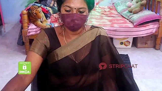 Snapshot of Novapol chatting on December 29, 11:29 am Novapol online show from December 29, 11:29 am