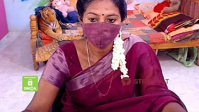 Snapshot of Novapol chatting on March 16, 6:42 am Novapol online show from March 16, 6:42 am