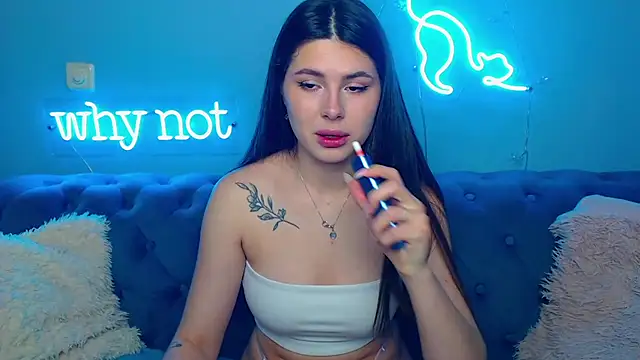 ViollinaLove online show from March 13, 5:47 am