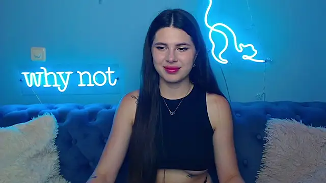 Snapshot of ViollinaLove chatting on June 12, 4:44 am ViollinaLove online show from June 12, 4:44 am