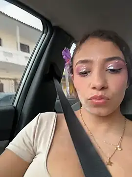 Snapshot of Hall_16 chatting on February 14, 9:55 pm Hall 16 online show from February 14, 9:55 pm