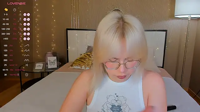 bellatip online show from October 31, 12:33 am