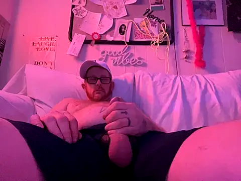 CLoSpunkmeyer69 online show from September 25, 7:17 pm