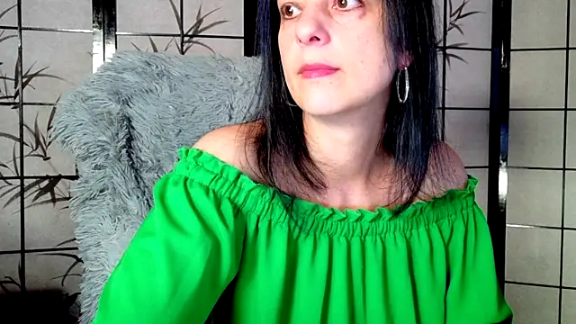  Sweetlonglips  online show from November 20, 6:13 am