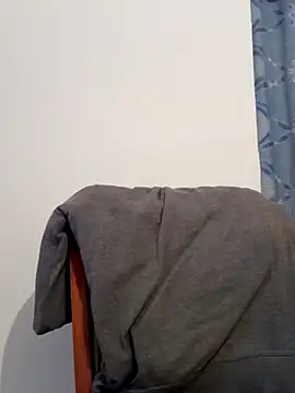 Snapshot of Rolandxxxr chatting on January 1, 2:42 pm Rolandxxxr online show from January 1, 2:42 pm