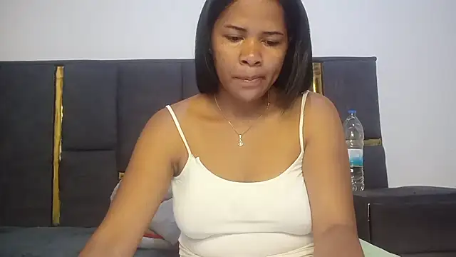 aleixane online show from November 11, 3:50 am