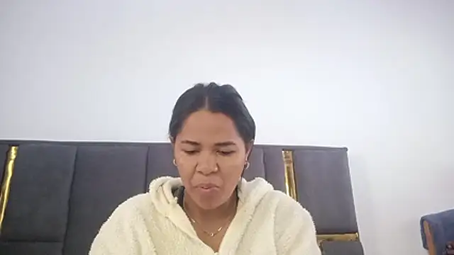Snapshot of aleixane chatting on June 22, 5:37 am aleixane online show from June 22, 5:37 am