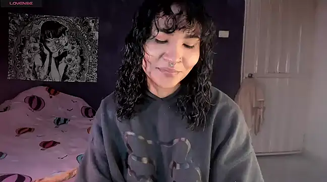 Mary Rosse1 online show from January 19, 11:56 am