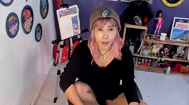 Mary Rosse1 online show from March 22, 9:56 am