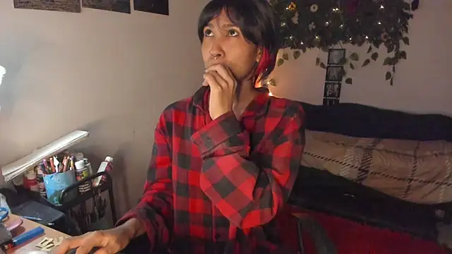 Mary Rosse1 online show from December 2, 7:31 pm