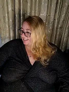 Iceprincess2bad4u online show from March 15, 6:25 pm