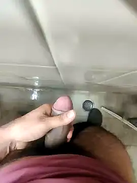 Snapshot of mayavi_baba chatting on December 25, 6:30 pm mayavi baba online show from December 25, 6:30 pm