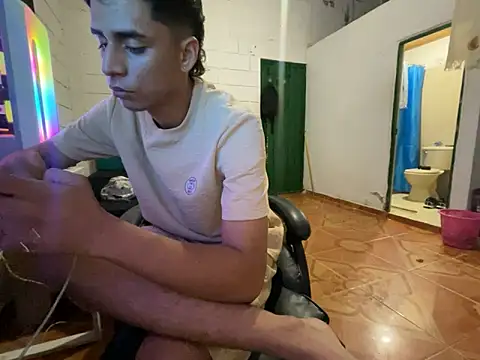 Max TheHorseDick online show from March 23, 2:15 am