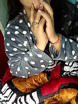 Sweet-Berry online show from February 13, 5:33 pm