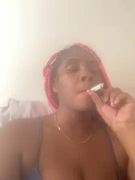 Snapshot of Foreignthababyy chatting on February 2, 9:35 pm Foreignthababyy online show from February 2, 9:35 pm