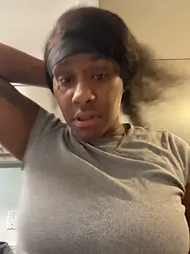 Snapshot of Foreignthababyy chatting on March 25, 5:35 am Foreignthababyy online show from March 25, 5:35 am