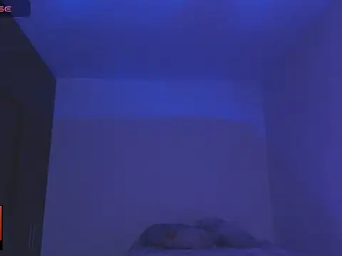 Snapshot of alien__show chatting on May 15, 5:58 am alien show online show from May 15, 5:58 am
