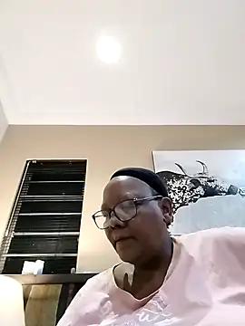 Snapshot of SEXYBOOBSNASS chatting on September 27, 8:47 pm SEXYBOOBSNASS online show from September 27, 8:47 pm