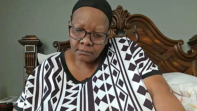 Snapshot of SEXYBOOBSNASS chatting on October 7, 4:42 am SEXYBOOBSNASS online show from October 7, 4:42 am