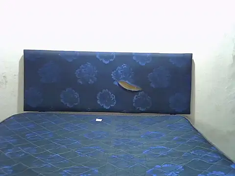 Snapshot of Spice202 chatting on September 11, 2:28 pm Spice202 online show from September 11, 2:28 pm