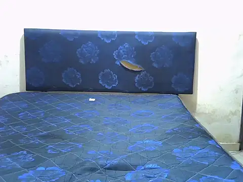 Snapshot of Spice202 chatting on September 16, 4:08 pm Spice202 online show from September 16, 4:08 pm