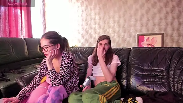 Snapshot of Milena_joline chatting on January 17, 9:49 am Milena joline online show from January 17, 9:49 am