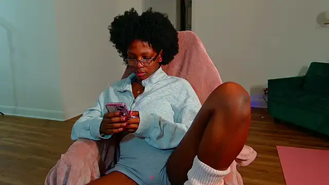 mochamimi online show from October 25, 4:31 am