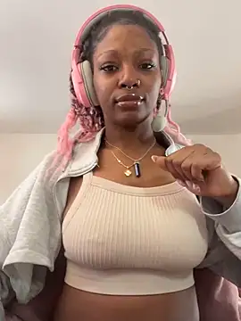 mochamimi online show from February 2, 5:00 pm