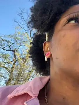 mochamimi online show from April 11, 3:16 pm