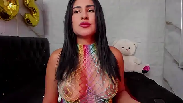Snapshot of rosalia-04 chatting on May 27, 7:11 pm rosalia-04 online show from May 27, 7:11 pm