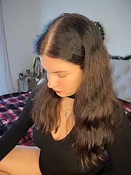 likaxxx online show from December 25, 12:15 pm