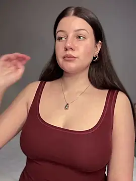 likaxxx online show from March 6, 3:35 pm