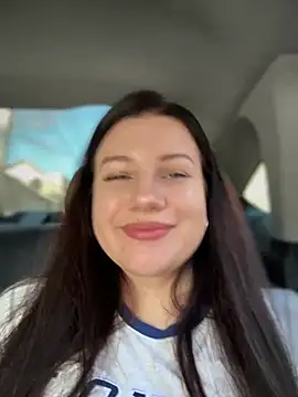 likaxxx online show from March 8, 8:33 am