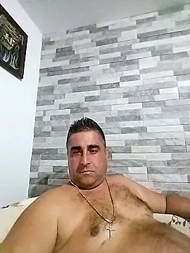 ADRIAN ADI40 online show from October 30, 5:13 pm