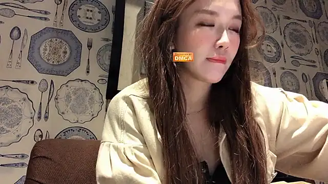 Snapshot of Tw_Zoella chatting on December 4, 7:28 am Tw Zoella online show from December 4, 7:28 am