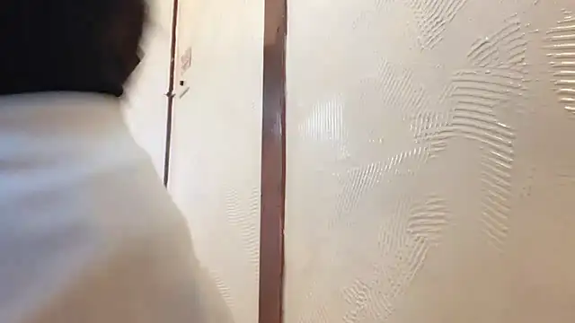 Snapshot of Tw_Zoella chatting on February 2, 5:53 am Tw Zoella online show from February 2, 5:53 am