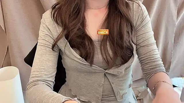 Snapshot of Tw_Zoella chatting on March 19, 6:46 am Tw Zoella online show from March 19, 6:46 am