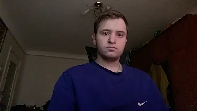 sweaticeboy online show from February 11, 7:44 am