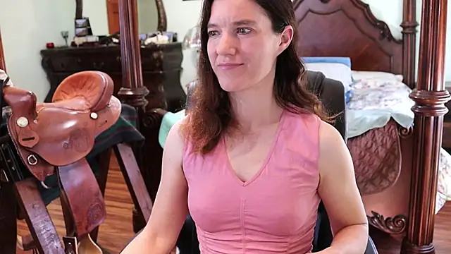 Snapshot of thornburyrose chatting on March 8, 8:03 pm thornburyrose online show from March 8, 8:03 pm