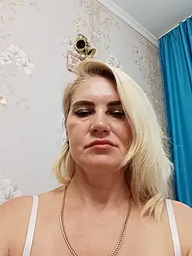 JennyOMay online show from July 11, 4:04 am
