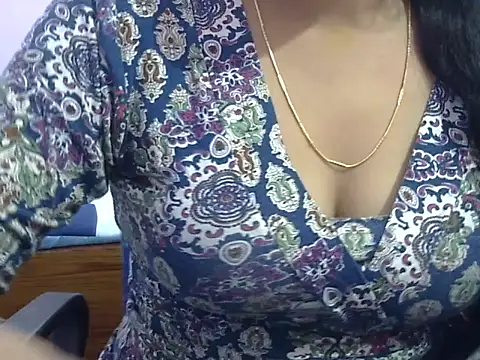 Your wild Dia online show from February 9, 5:33 am